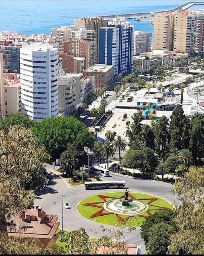 Apartamento Lulu Malaga Bagian luar foto