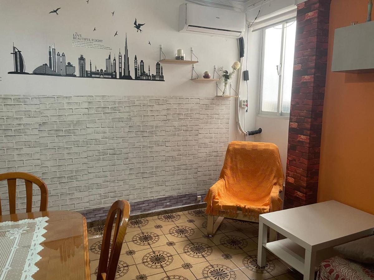 Apartamento Lulu Malaga Bagian luar foto